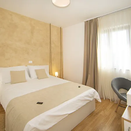 Natura Hotel Vilanija