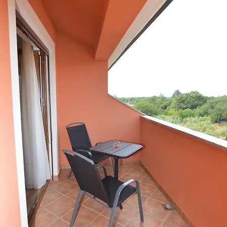 Natura Hotel Vilanija